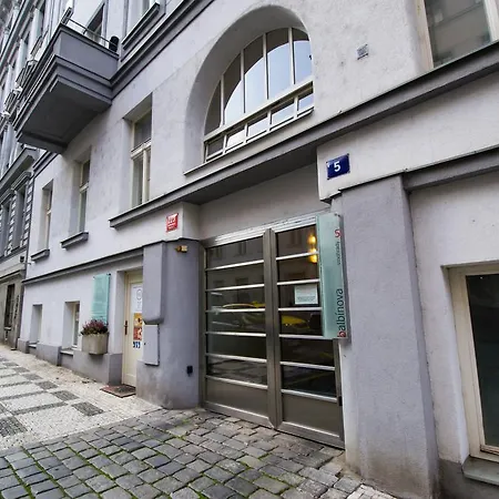 Apartament National Museum By Ruterra